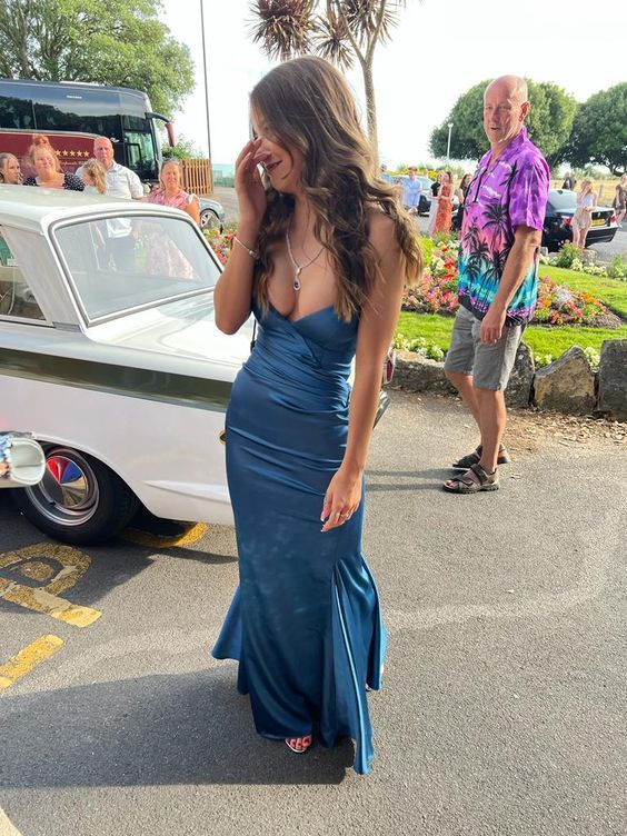 Navy Blue V-Neck Long Formal Prom Dresses
