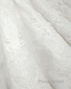 New Arrival V Neck Cap Sleeve Beads Crystals Mermaid Wedding Dress Lace Applique