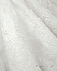 New Arrival V Neck Cap Sleeve Beads Crystals Mermaid Wedding Dress Lace Applique