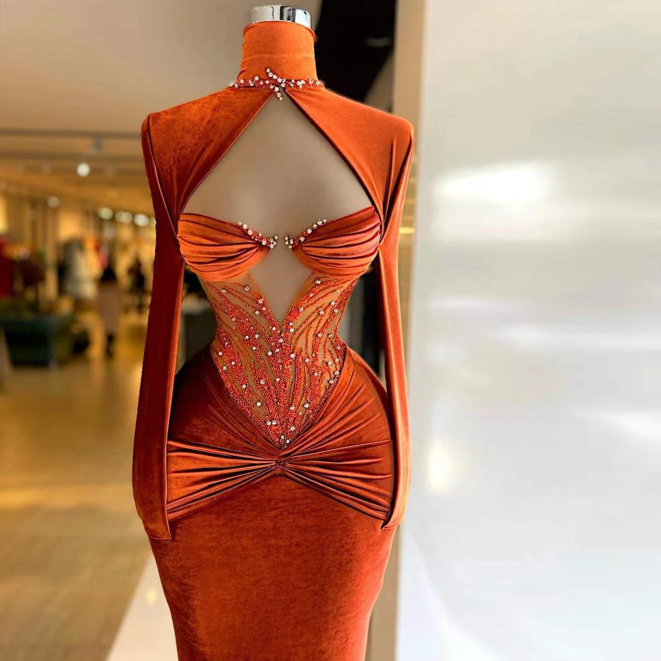 New Elegant Formal Prom Dresses Beading Sequined Hight Neck Long Sleeve Pleat Tight Formal Evening Dresses For Ladies Robes De Soir¨¦E Secondary image