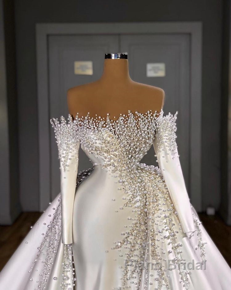 Off-the-Shoulder Long Sleeves Mermaid Wedding Dress Pearls With Detachable Train Secondary image