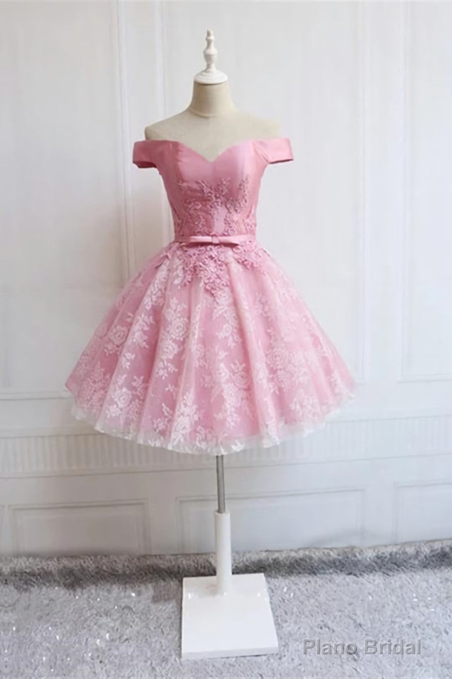 Off the Shoulder Short Pink Lace Prom Dresses, Short Pink Lace Graduation Homecoming Dresses Main image