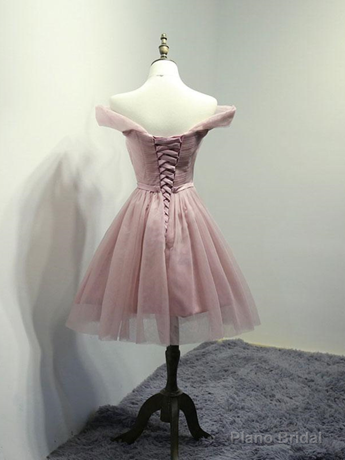 Off the Shoulder Short Pink Tulle Prom Dresses, Short Pink Formal Bridesmaid Dresses Secondary image