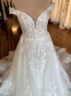 Off The Shoulder Tulle/Lace Wedding Dresses