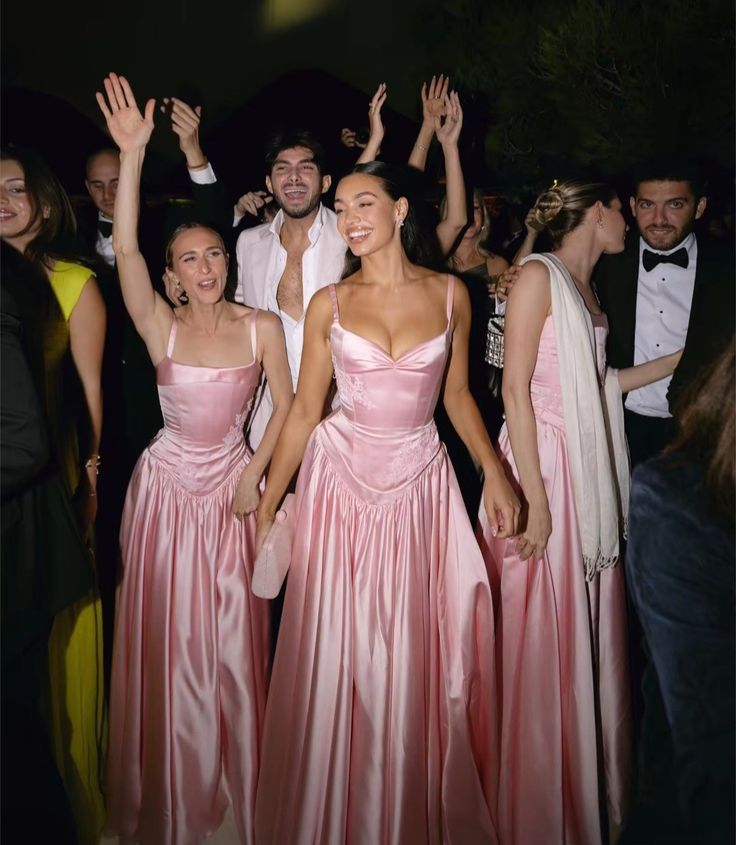 Pink A Line Spaghetti Straps Appliques Satin Long Formal Prom Dresses Formal Evening Dresses