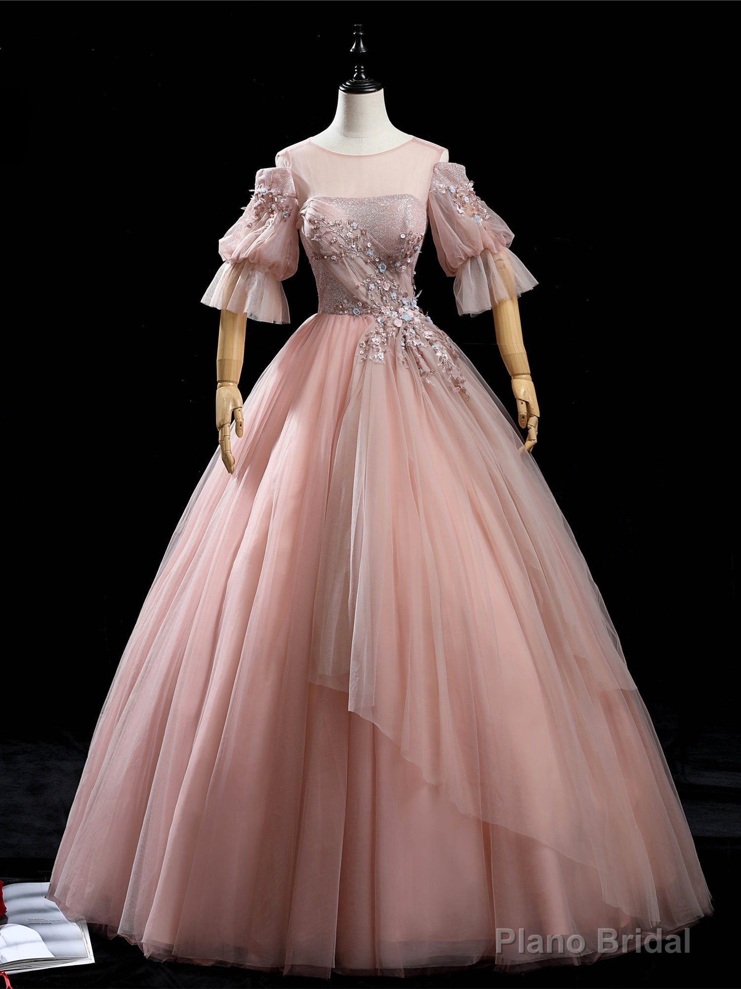 Pink Tulle Backless Beading Short Sleeve Quinceanera Dress Main image