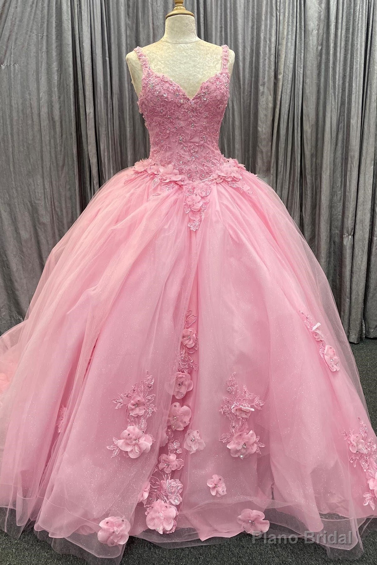 Pink Tulle Floral Appliques Sweetheart Lace-Up Quinceanera Dress Main image