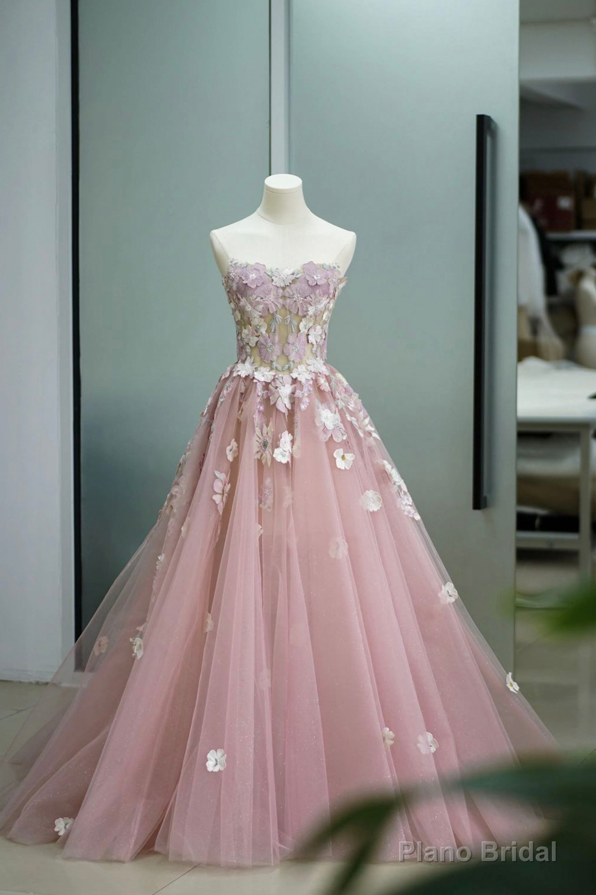 Pink Tulle Lace Long Prom Dress, Strapless A-Line Evening Graduation Dress Main image