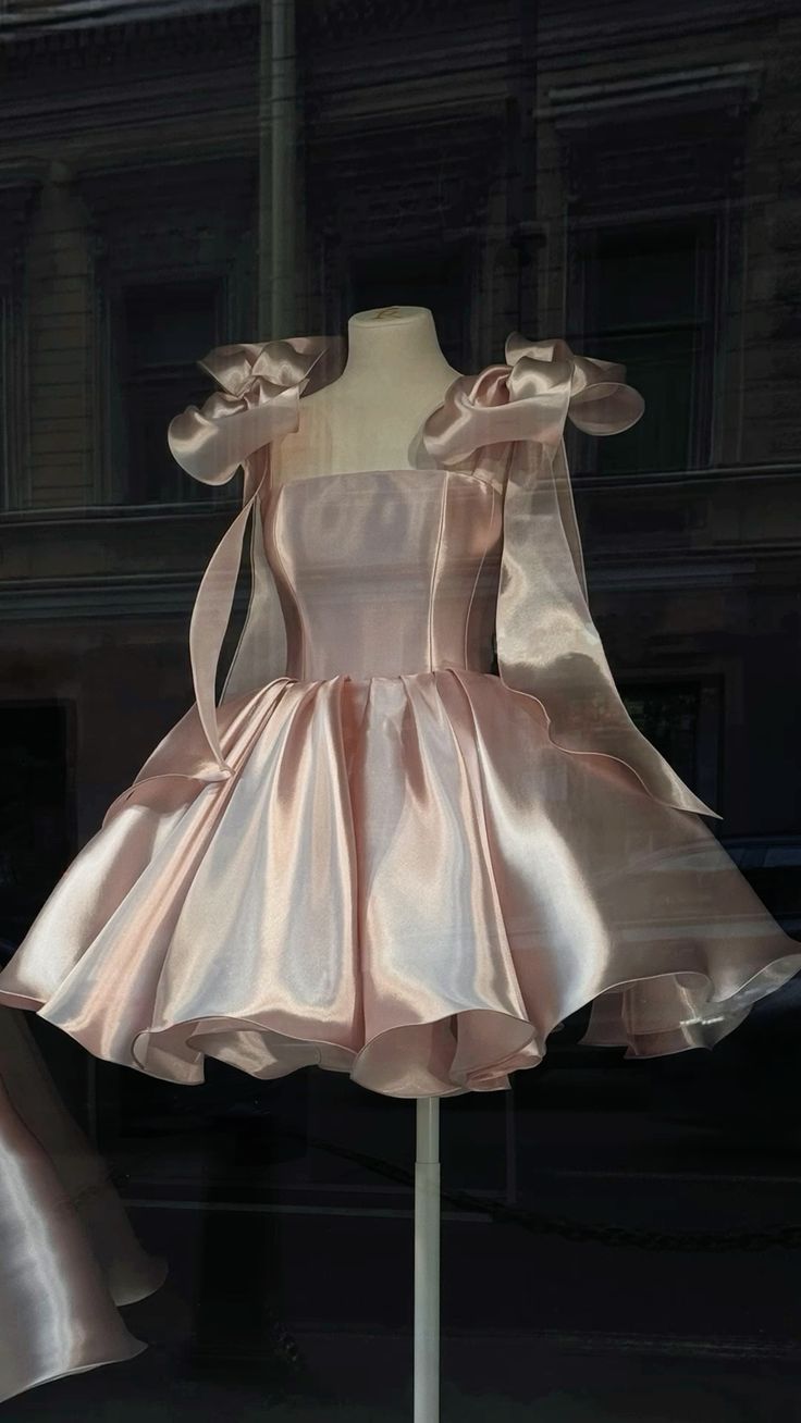 Pretty Ball Gown Spaghetti Straps Pink Satin Short Mini Formal 8Th Grade Homecoming Dresses Summer Middle School Hoco Dresses Birthday Outfits Main image