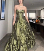 Pretty Forest Green A-Line Long Formal Prom Dresses With Silver Beads Sweet Strapless Satin Formal Evening Dresses