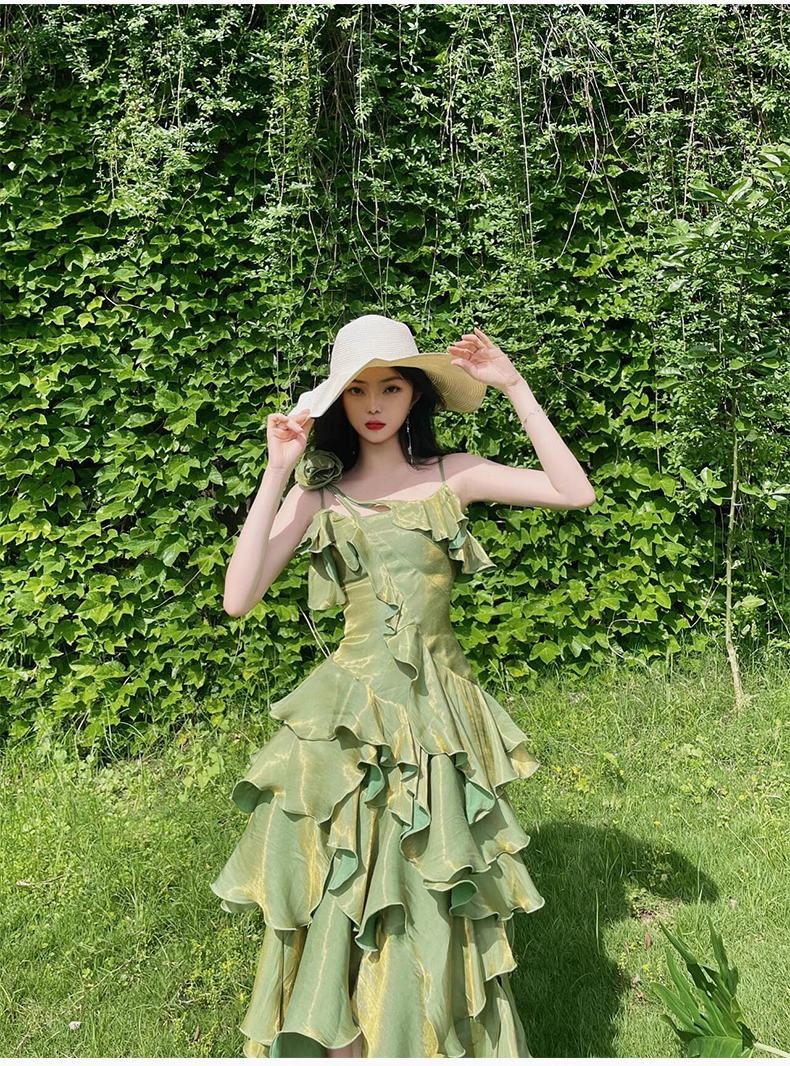 Pretty Irregular Ruffled Spaghetti Straps Green Formal Prom Dresses With Detachable Rose Long Birthday Dresses For Women