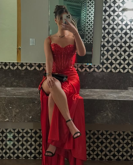 Pretty Mermaid Spaghetti Straps Slit Red Satin Formal Prom Dresses Long Party Dresses