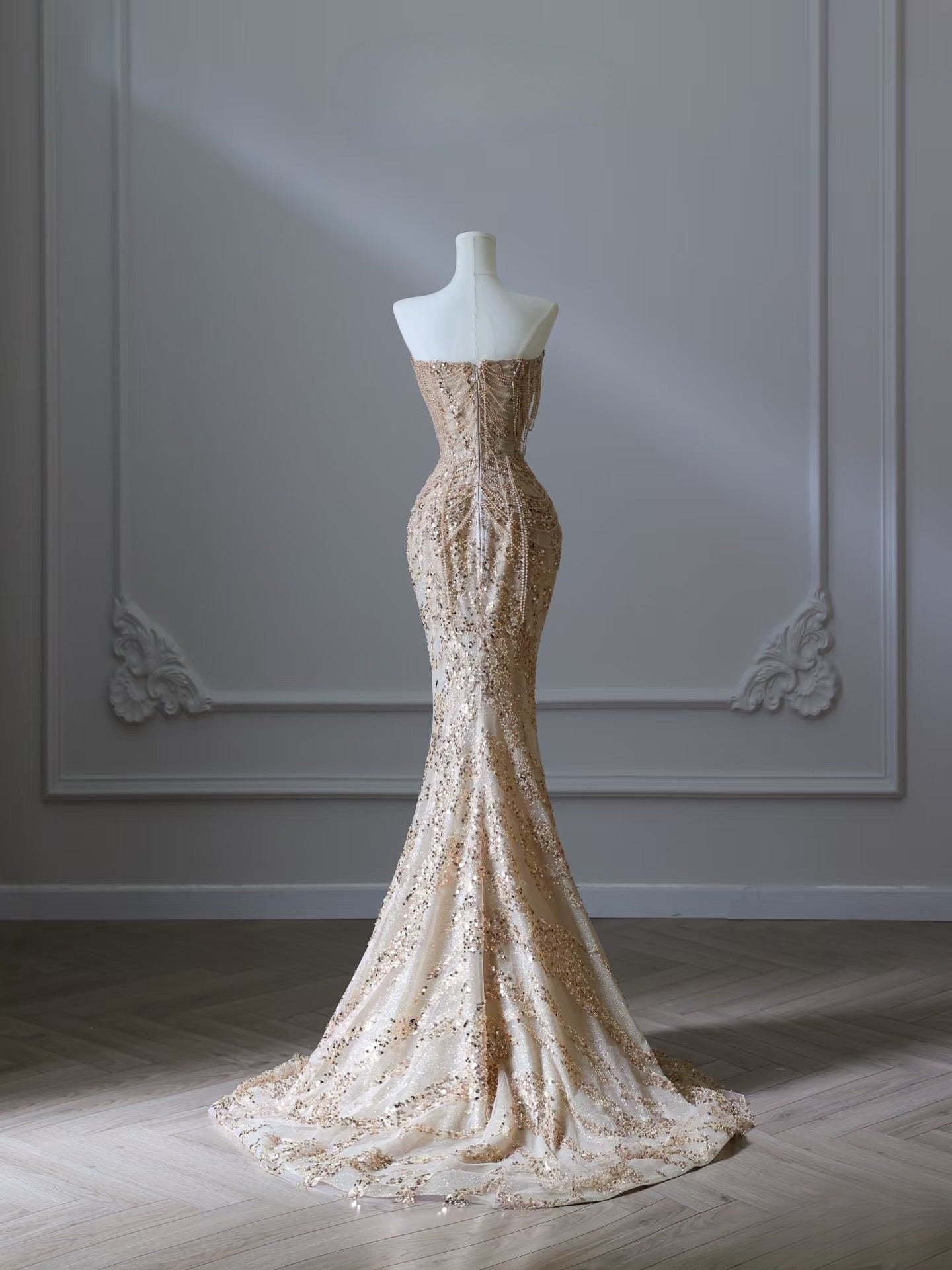 Pretty Mermaid Strapless Gold Sequin Beads Long Formal Prom Dresses Formal Evening Dresses