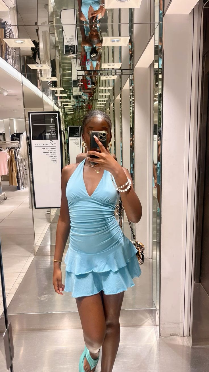 Pretty Pleated Halter Neck Mini Birthday Skirt Homecoming Dresses