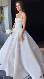 Pretty Wedding Dress Ball Gown Square Neck Lace White Wedding Dresses Bridal Gowns