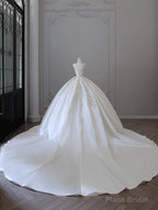 Princess Ball Gown Strapless Sleeveless Pleats White Satin Lace Wedding Dress Bridal Dresses
