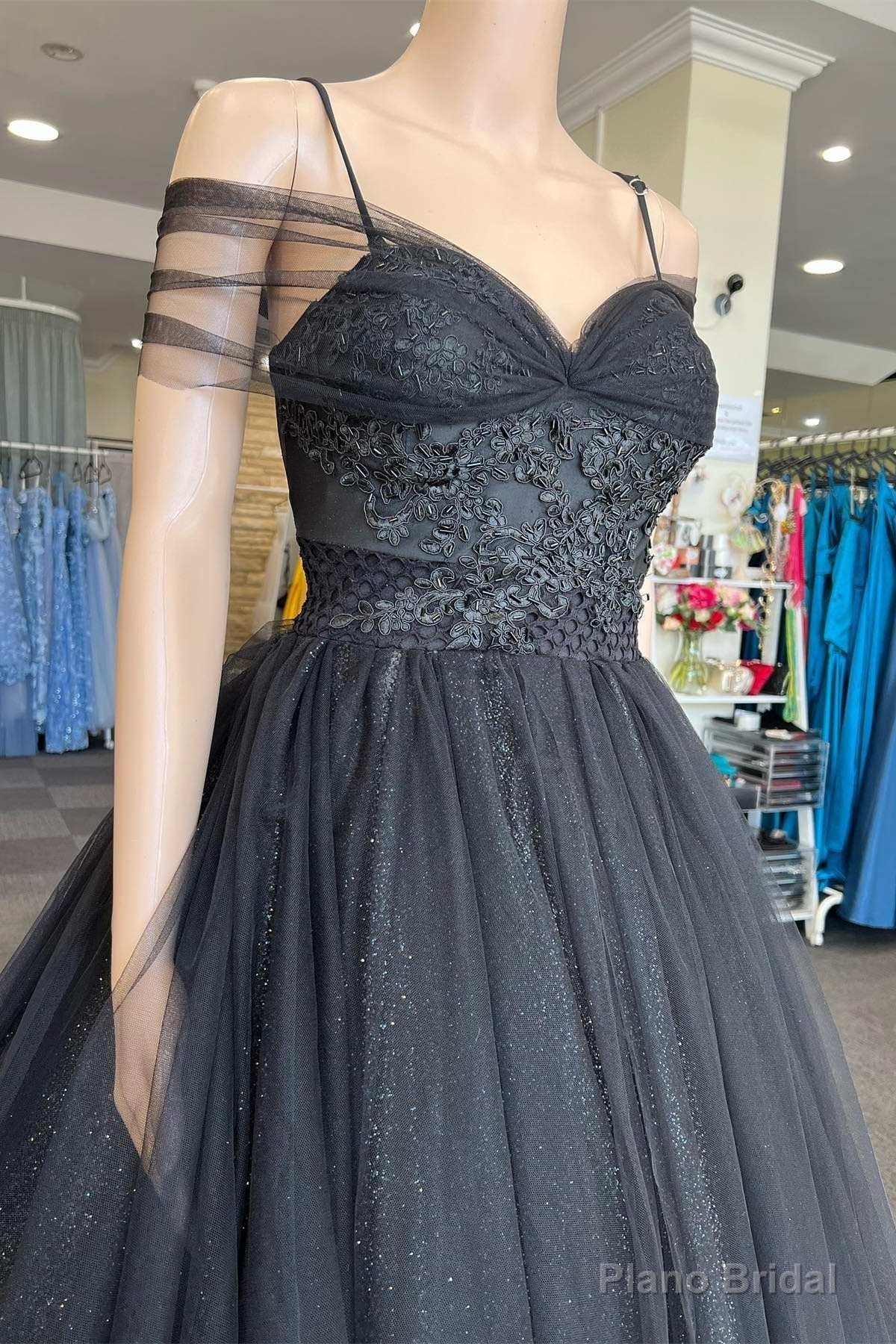 Princess Black Tulle Cold-Shoulder Long Prom Gown Secondary image