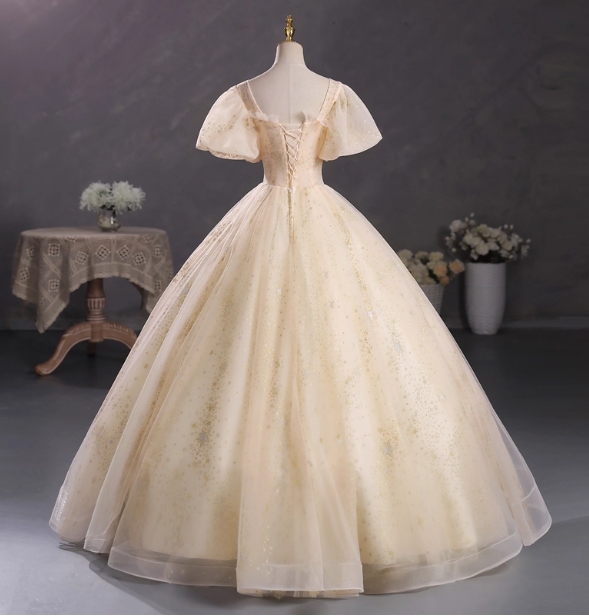 Princess Champagne Gold Square Neck Puff Sleeve Gold Embroidered Floral Tulle Ball Gown Prom Dresses Sweet 16 Dresses