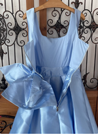 Princess Elegant Blue Square Neck Bow Satin Long Formal Prom Dresses