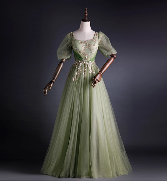 Princess Light Green Square Neck Puff Sleeve Gold Embroidery Tulle Ball Gown Prom Dresses Sweet 16 Dresses