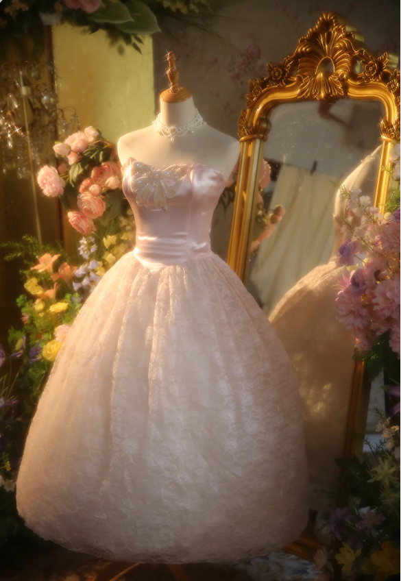 Princess Light Pink Strapless Lace Ball Gown Prom Dresses Sweet 16 Dresses