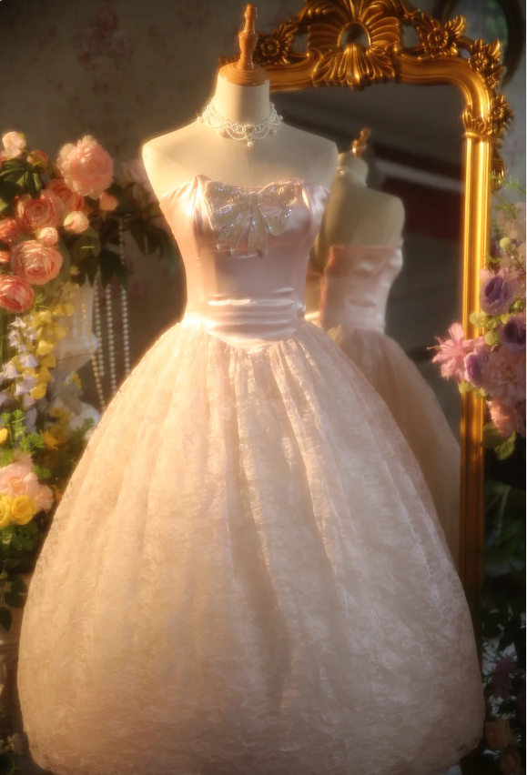 Princess Light Pink Strapless Lace Ball Gown Prom Dresses Sweet 16 Dresses