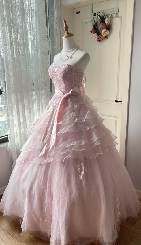 Princess Pink Strapless Tulle Ball Gown Prom Dresses Secondary image