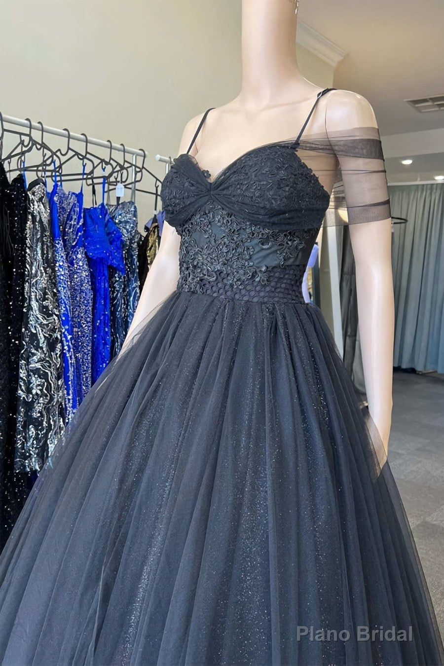 Princess V Neck Black Tulle Cold-Shoulder Long Prom Gown Formal Dresses Main image