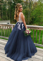 Princess V Neck Sweep Train Tulle Prom Dresses With Appliqued