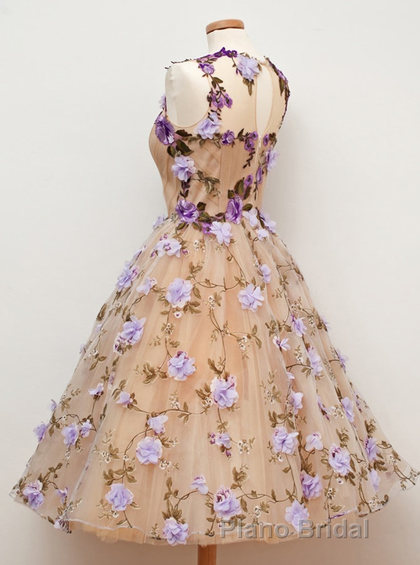 A Line Jewel Tea Length Open Back Champagne Tulle With Appliques Flowers Short Homecoming Dresses Secondary image