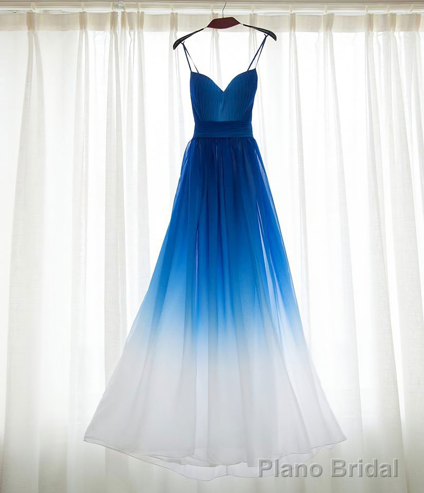 Spaghetti Strap Royal Blue Ombre Long Chiffon Royal Blue Ombre A Line Sweetheart Prom Dresses Secondary image