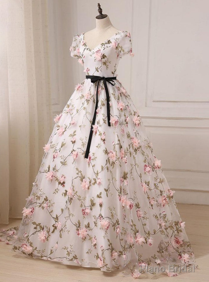 Quinceanera Dress Gorgeous V-neck 3D Floral Lace Ball Gown Long Prom Dresses Secondary image