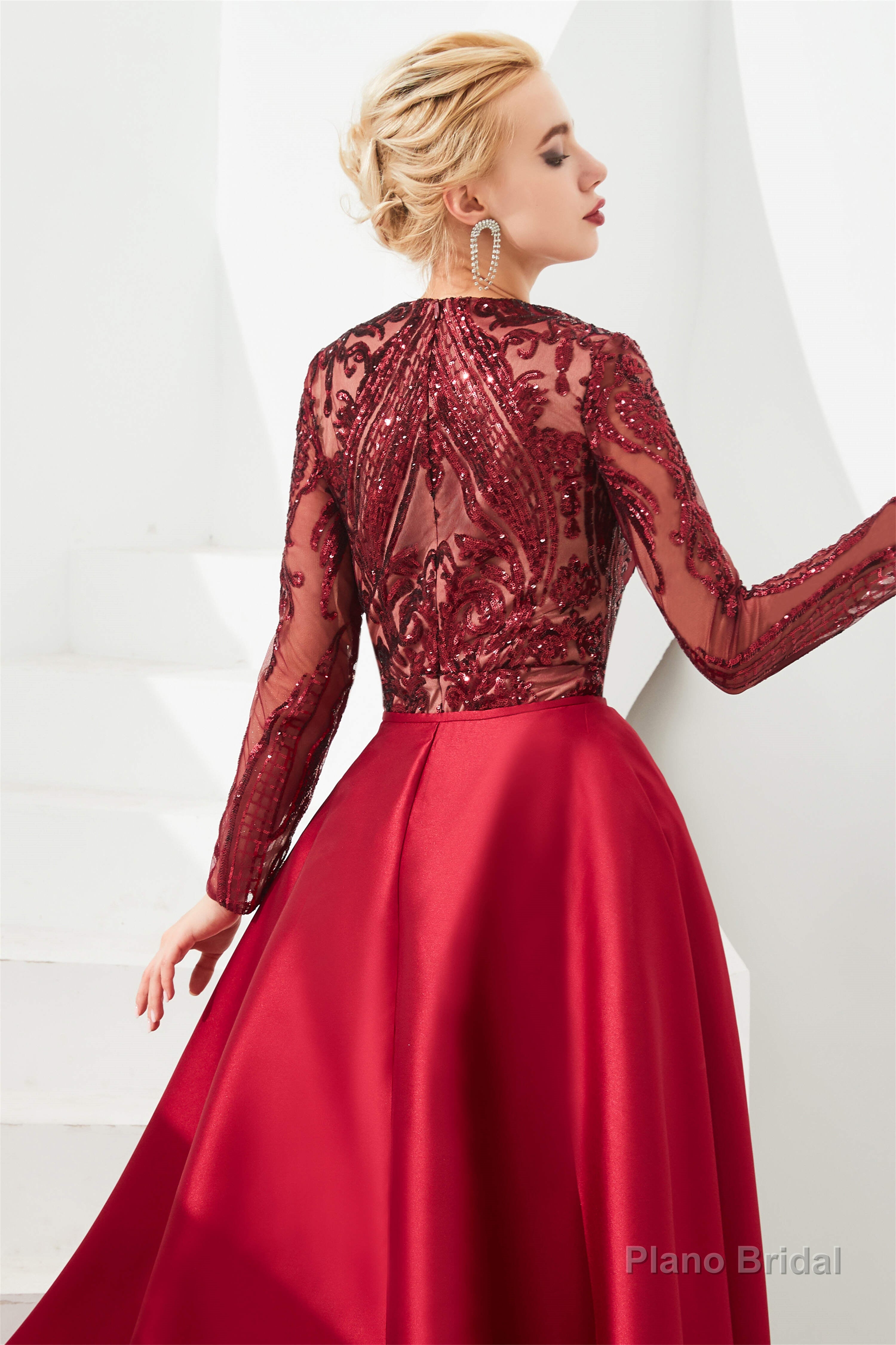 Long Sleeves Mermaid Detachable Train Prom Dresses with Train Sequined