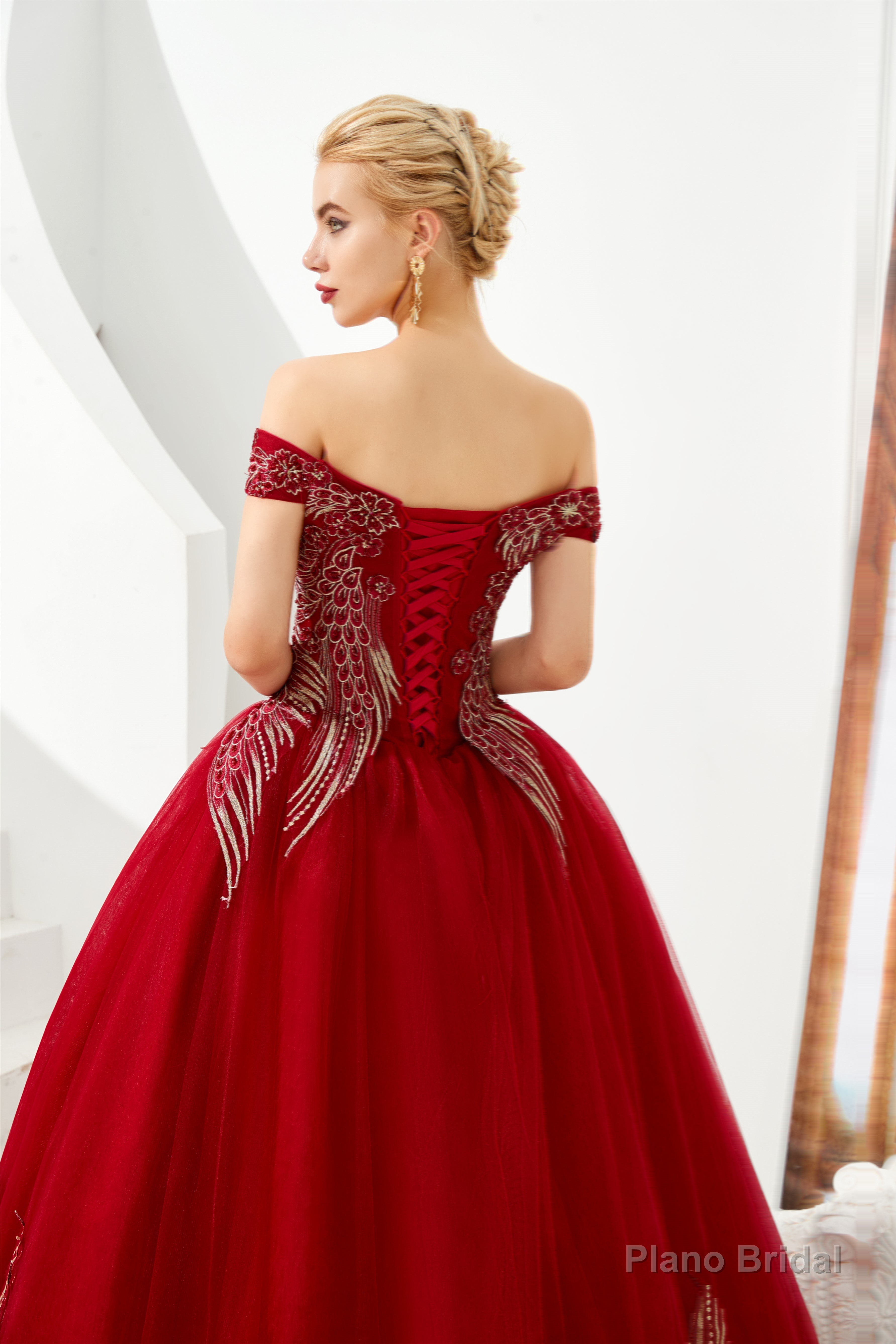 Off the Shoulder Sweetheart Applique A-line Floor Length Prom Dresses