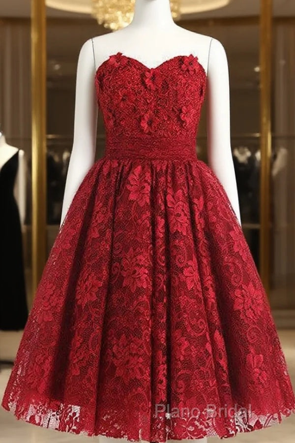 Red Sweetheart Knee Length Homecoming Dresses Lace Cocktail Dresses Main image