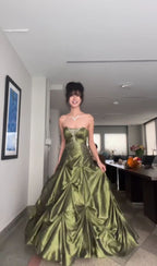 Retro Ball Gown Strapless Green Ruffles Satin Long Party Dresses Formal Prom Dresses