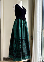 Retro Black And Green A-Line Halter Neck Velvet And Satin Formal Prom Dresses
