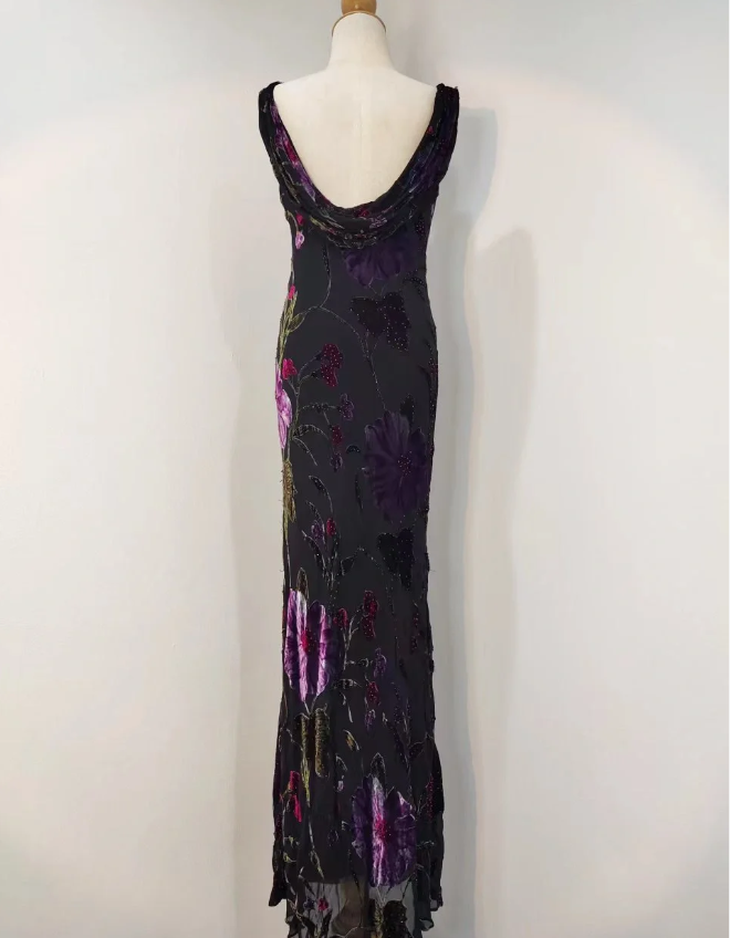 Retro Black Mermaid Neckline Embroidered Floral Backless Chiffon Long Formal Prom Dresses