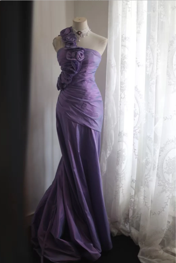 Retro Elegant Purple 3D Floral One-Shoulder Mermaid Satin Long Formal Prom Dresses
