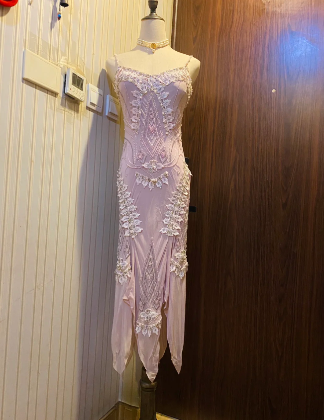 Retro Light Purple Irregular Strap Chiffon Formal Prom Dresses Main image