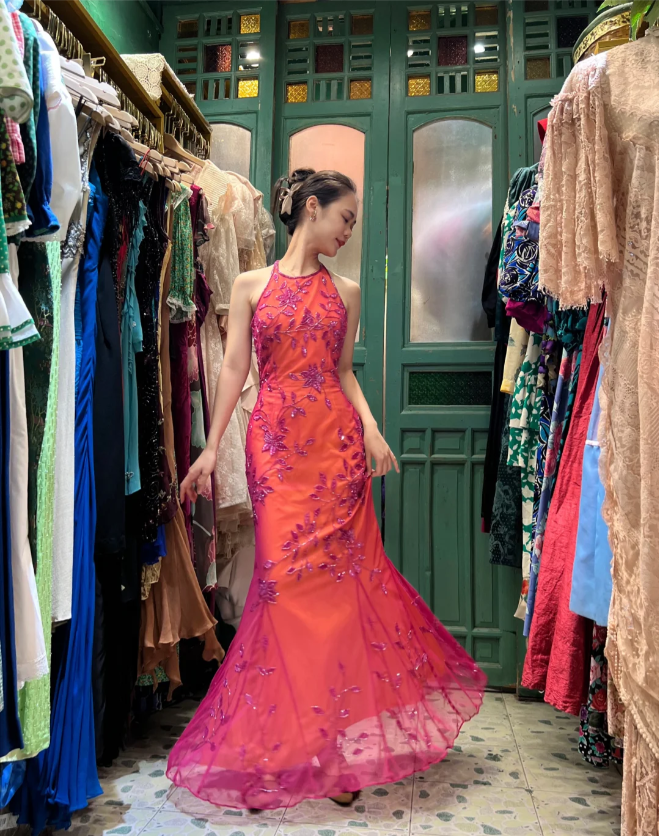 Retro Orange-Pink Mermaid Halter Neck Backless Beaded Tulle Long Formal Prom Dresses