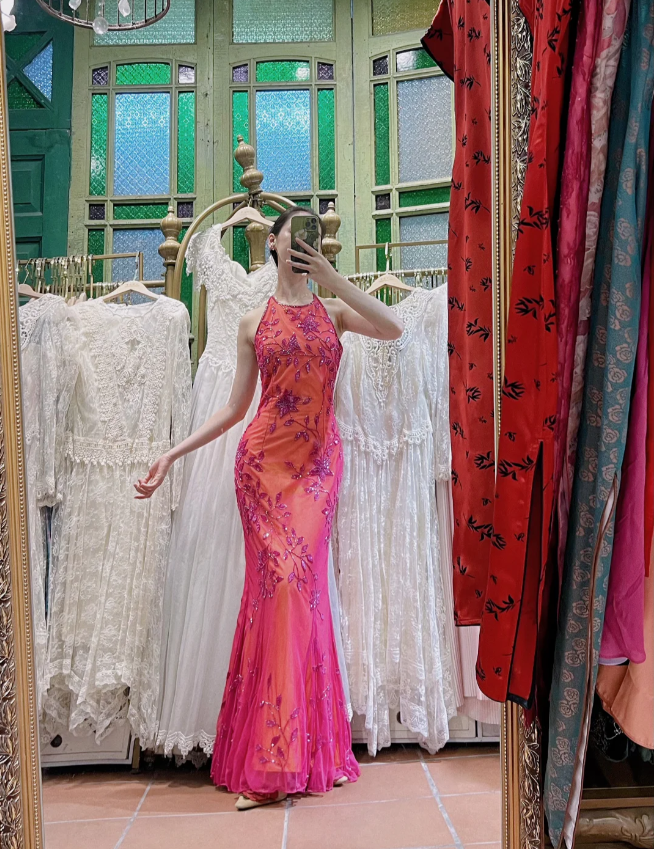 Retro Orange-Pink Mermaid Halter Neck Backless Beaded Tulle Long Formal Prom Dresses