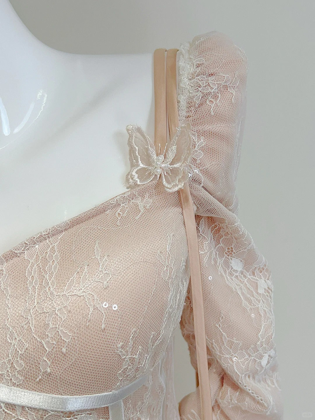 Retro Palace Nude Pink A-Line Long Lace Tulle Long Formal Prom Dresses
