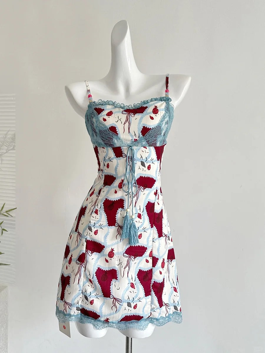 Retro Red White And Blue Contrast Print Slim Fit Mini Birthday Dresses Homecoming Dresses