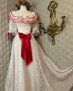 Retro White And Red Color-Blocked Ruffled Collar Polka Dot Bow Lace A-Line Long Formal Prom Dresses