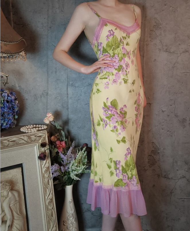 Retro Yellow-Based Purple Floral Mermaid Spaghetti Strap V-Neck Chiffon Formal Prom Dresses