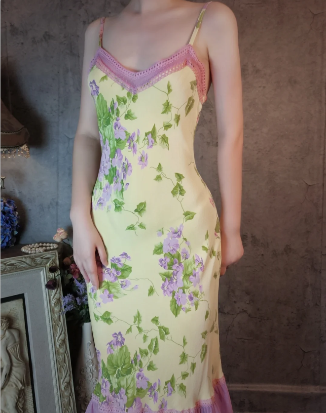 Retro Yellow-Based Purple Floral Mermaid Spaghetti Strap V-Neck Chiffon Formal Prom Dresses