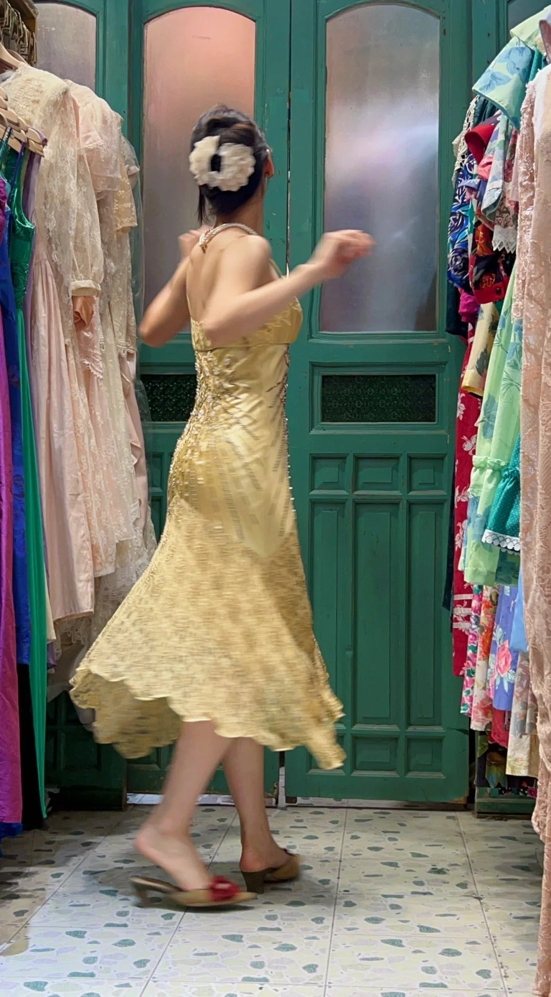 Retro Yellow Irregular Deep V Halter Lace Satin Formal Prom Dresses