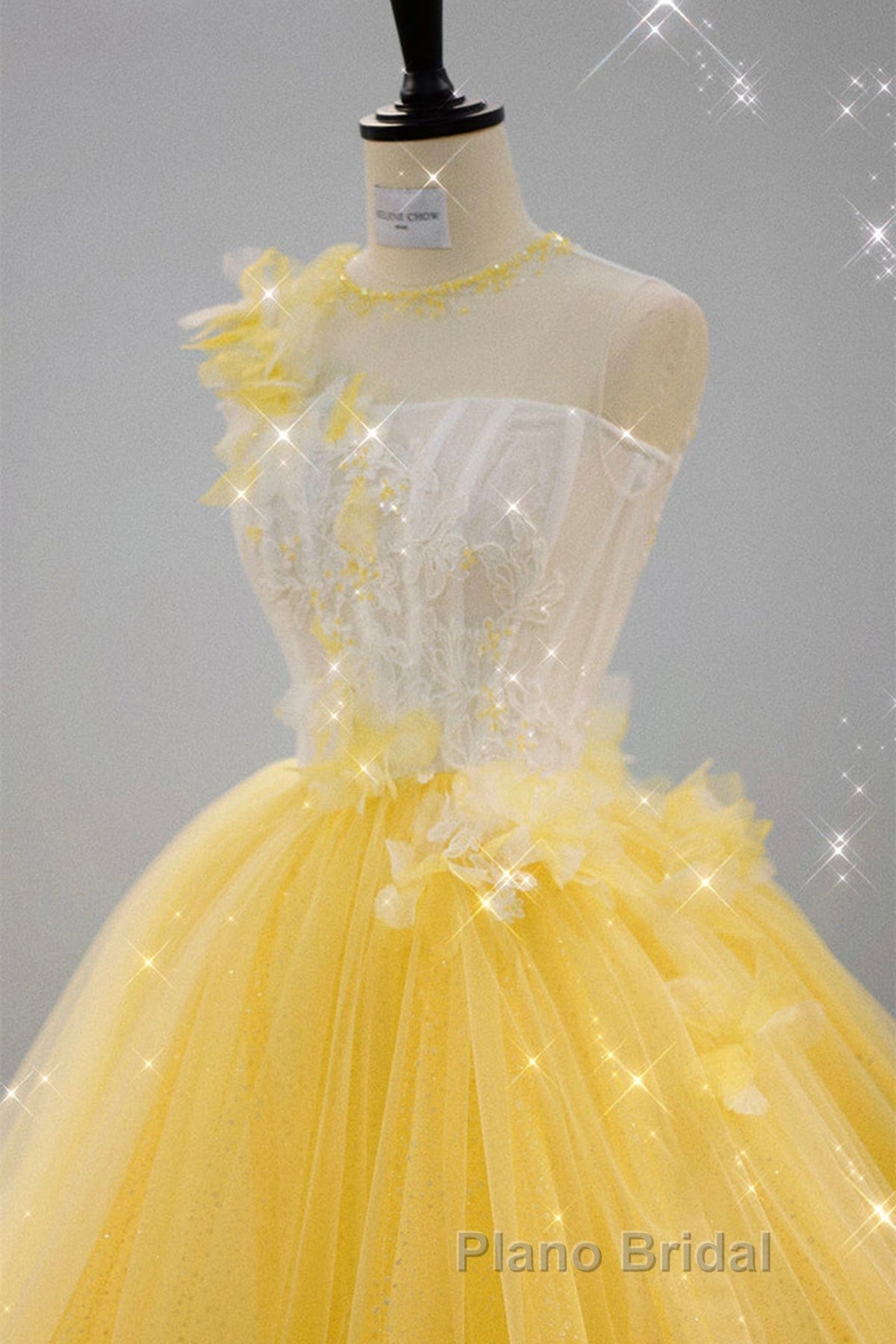 Round Neck Yellow Lace Tulle Formal Prom Dress, Yellow Lace Short Homecoming Dress, Yellow Formal Graduation Evening Dress Secondary image
