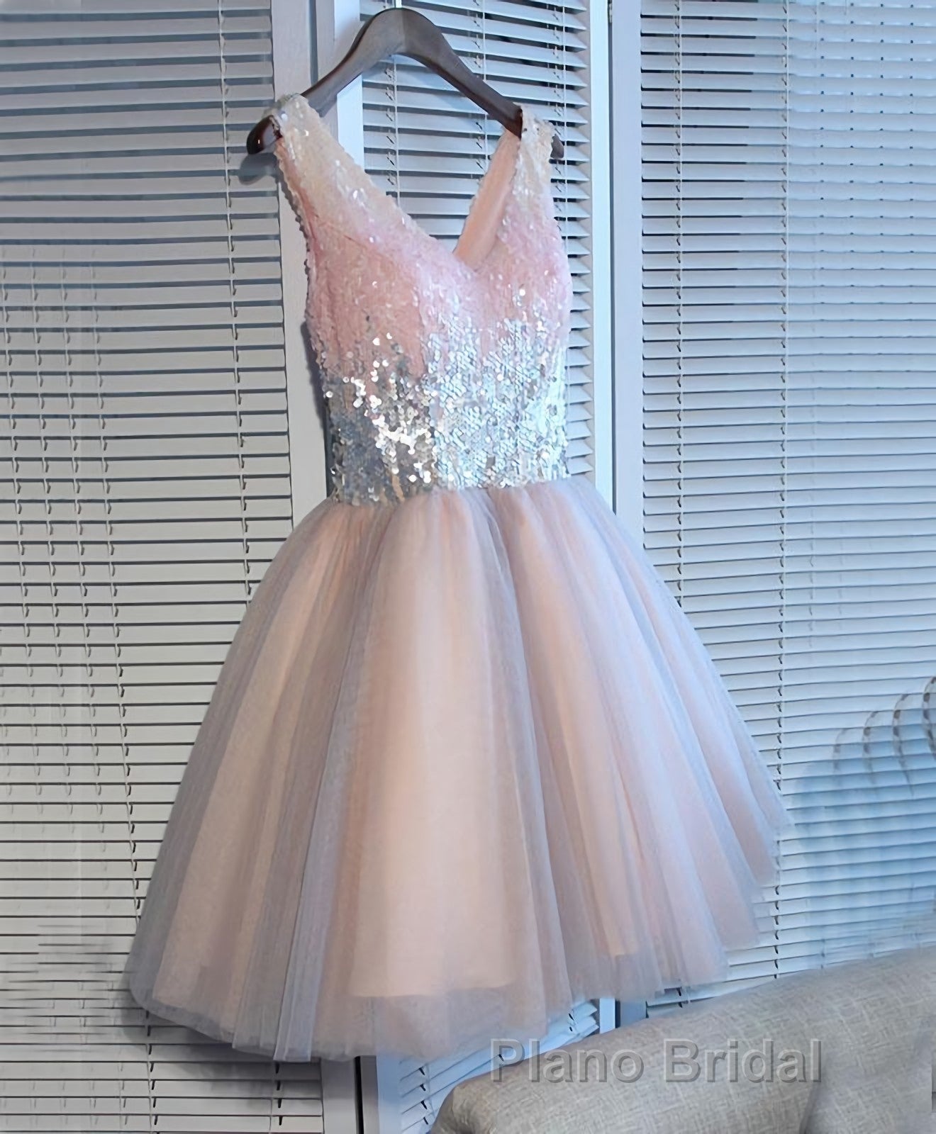 Cute Pink V Neck Tulle Seqsuins Short Formal Prom Dresses, Cocktail Dresses